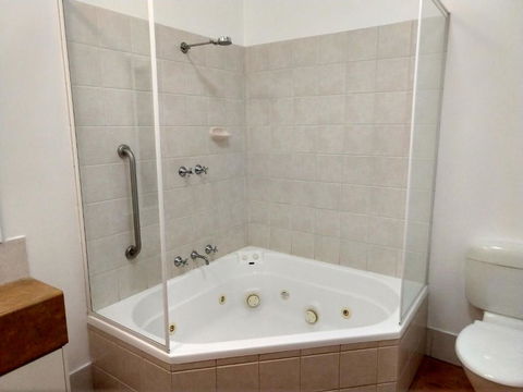 Private Apartments At The Sanctuary Resort - Australian Destinations 4