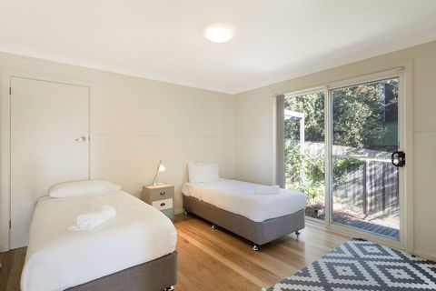 Surfside - Australian Destinations 6