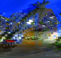 Cairns Sheridan Hotel - Australian Destinations