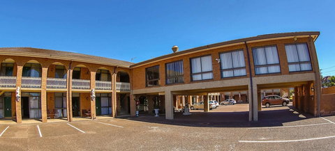 Cumberland Motor Inn - Australian Destinations 1