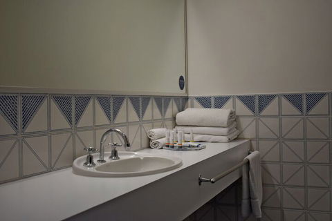 Admiral Motel Bunbury - Australian Destinations 3