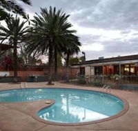 Seasons Hotel Newman - Australian Destinations