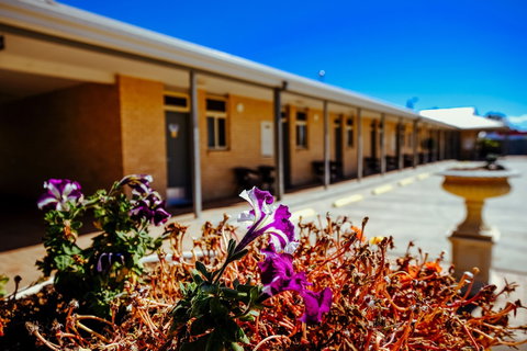 Club Motor Inn - Australian Destinations 2