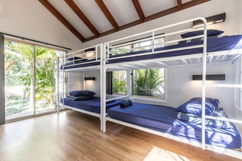 Wake Up! Byron Bay - Australian Destinations 6