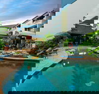 Cascade Gardens - Australian Destinations