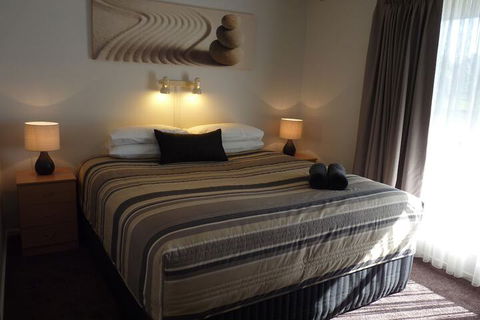 Barwon Valley Lodge - Australian Destinations 6