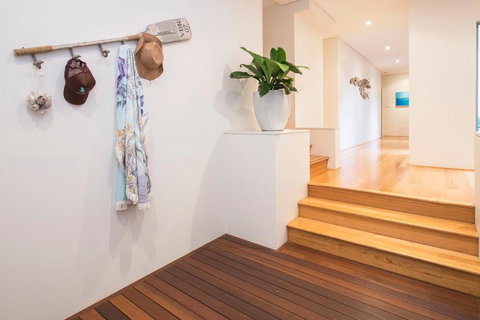 Calm Waters - Australian Destinations 3