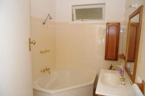 Berry 16 East Street - Australian Destinations 3