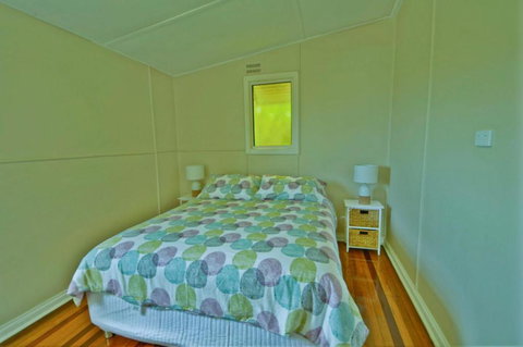 Rosemaree 24 East Street - Australian Destinations 2