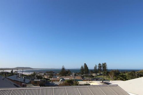 Shiloh Holiday House 14 East Street - Australian Destinations 1