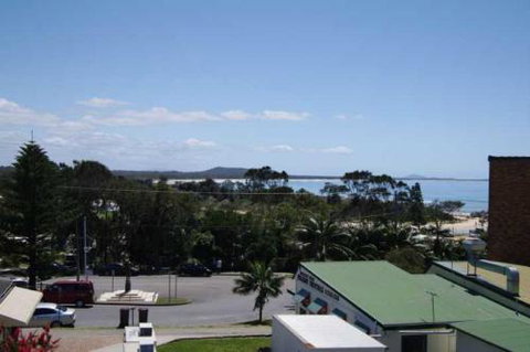 Sea View 3 Hodgson Street - Australian Destinations 1