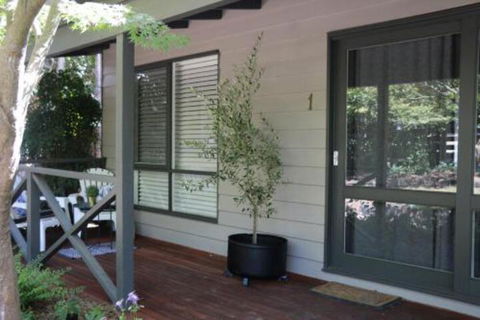 Haig Avenue - Australian Destinations 7