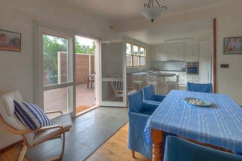 Carrick Fergus - Australian Destinations 7