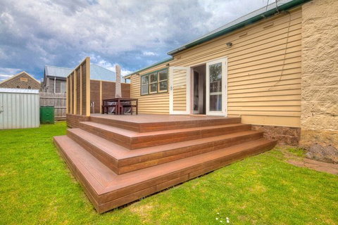 Carrick Fergus - Australian Destinations 1