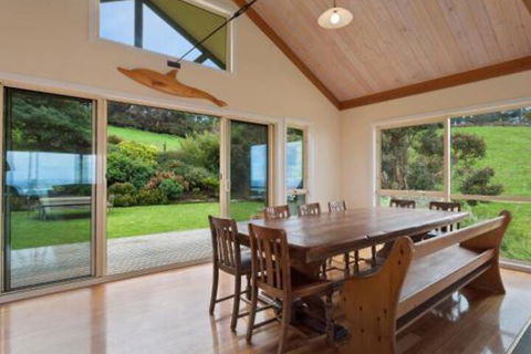 Acacia Brae - Australian Destinations 3