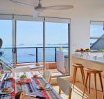 5 Casuarinas 33 Soldiers Point Road superb waterfront unit - Australian Destinations