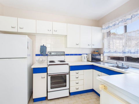 Aquarius 9 Opposite Wallis Lake - Australian Destinations 4