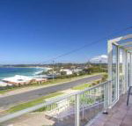 143 Mitchell Pde Magnificent Outlook - Australian Destinations