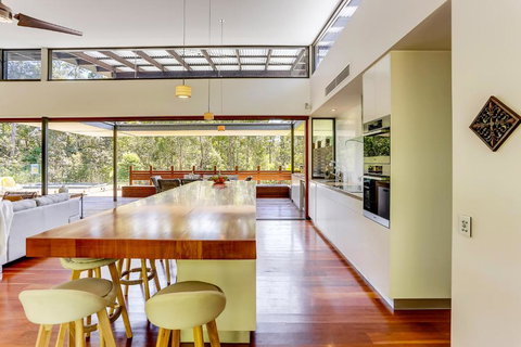 Calanthe Acreage Doonan - Australian Destinations 6