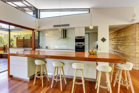 Calanthe Acreage Doonan - Australian Destinations 4