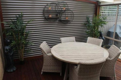 Church St - Australian Destinations 3