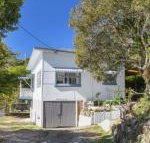 Whitecaps 26 East Street