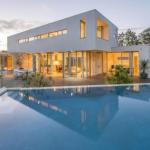 Cinque - Australian Destinations 0