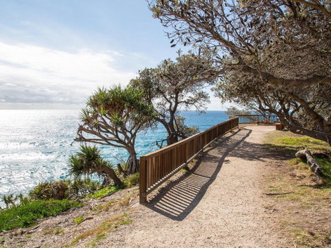 Colours Of Cylinder - Australian Destinations 5