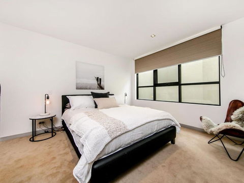 NORTH POINT RETREAT MORNINGTON - Australian Destinations 2