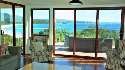 DOLPHIN LOOKOUT COTTAGE Amazing Views Of The Bay Of Fires - Australian Destinations 3