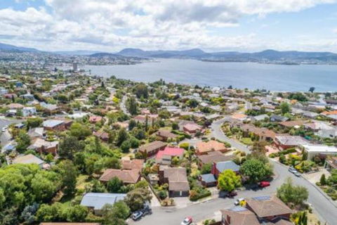 Apollo 23 - Australian Destinations 3