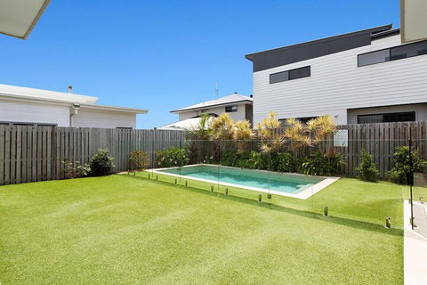 BEACHSIDE HAVEN - Australian Destinations 2