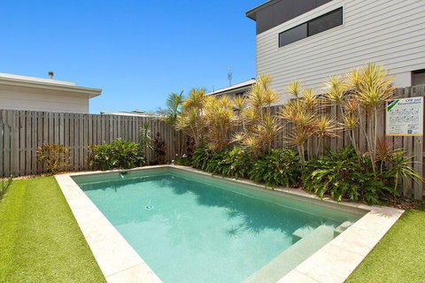 BEACHSIDE HAVEN - Australian Destinations 1