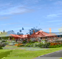 Magnificent Cotillion by Your Innkeeper - Australian Destinations