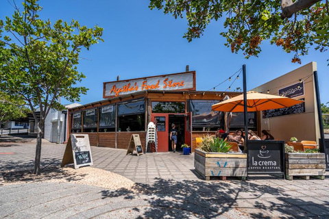 Coast On Clovelly Close To The Beach Wifi Nespresso - Australian Destinations 5