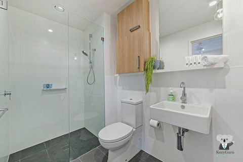 NEW Cozy Comfy APT Near Sydney Airport & CBD - Australian Destinations 7
