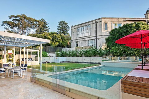 Vaucluse Manor H327 - Australian Destinations 1