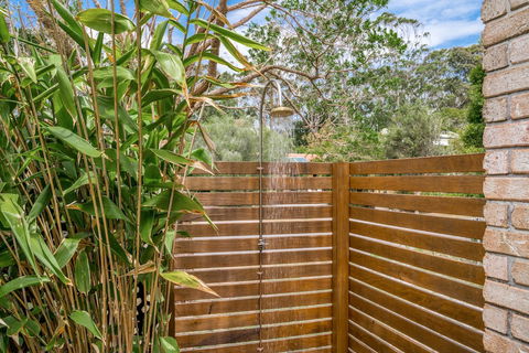 A PERFECT STAY - Julian Rocks House - Australian Destinations 2