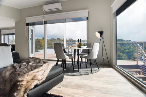 Amelia - Australian Destinations 1