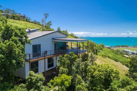 Casa Del Mar Airlie Beach - Australian Destinations 0