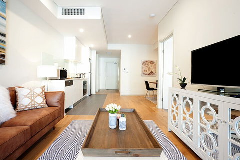 Crows Nest 6 - Australian Destinations 4