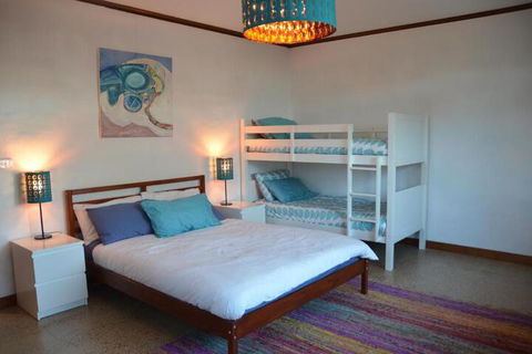 Of Stone & Wood Guesthouse Secluded Getaway! - Australian Destinations 4