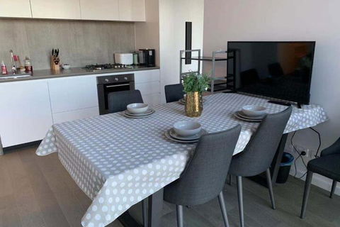 Avant Garde Living In The Heart Of The City - Australian Destinations 7