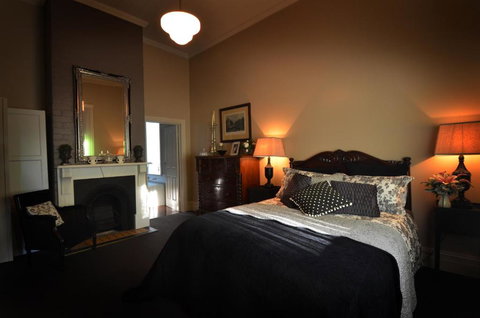 Clement House - Australian Destinations 6