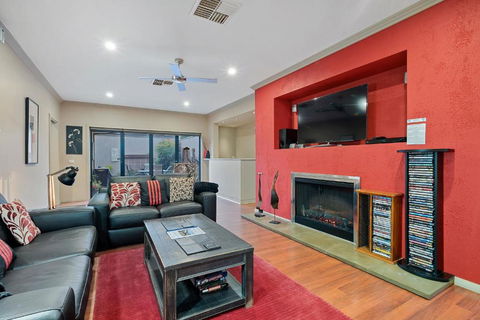 About Time Retreats Studio Seven - Australian Destinations 1