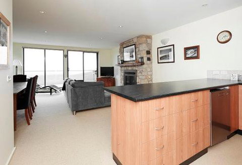 Candoux 4 - Australian Destinations 5