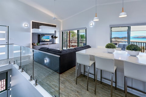 Casuarina Cove - Australian Destinations 2