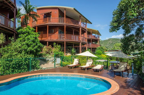 Casuarina Cove - Australian Destinations 1