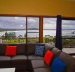 Endeavour 10 Dulconghi Street - Australian Destinations