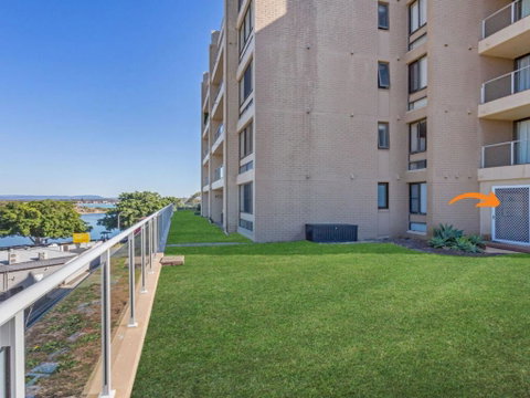 Garden Apartment At Forster Tower - Australian Destinations 4